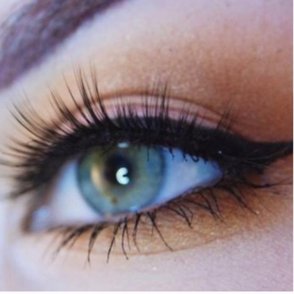 ✨New✨ Lashaholic Luxury Lashes: Instaglam - Picture 5 of 5